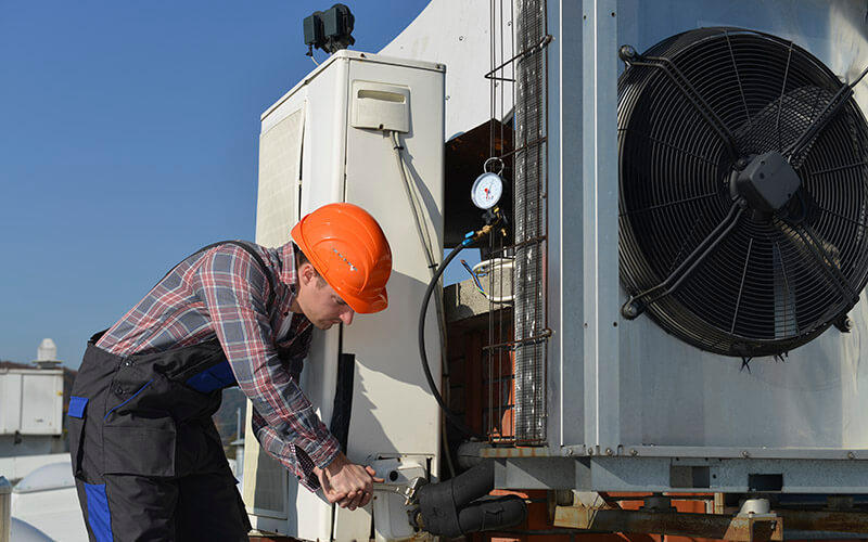 Commercial HVAC preventive maintenance service